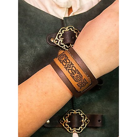 Medieval leather armband - Olwe